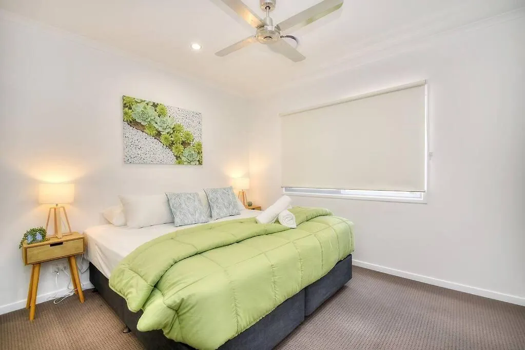 Bliss On Paradise Island Gold Coast Villa