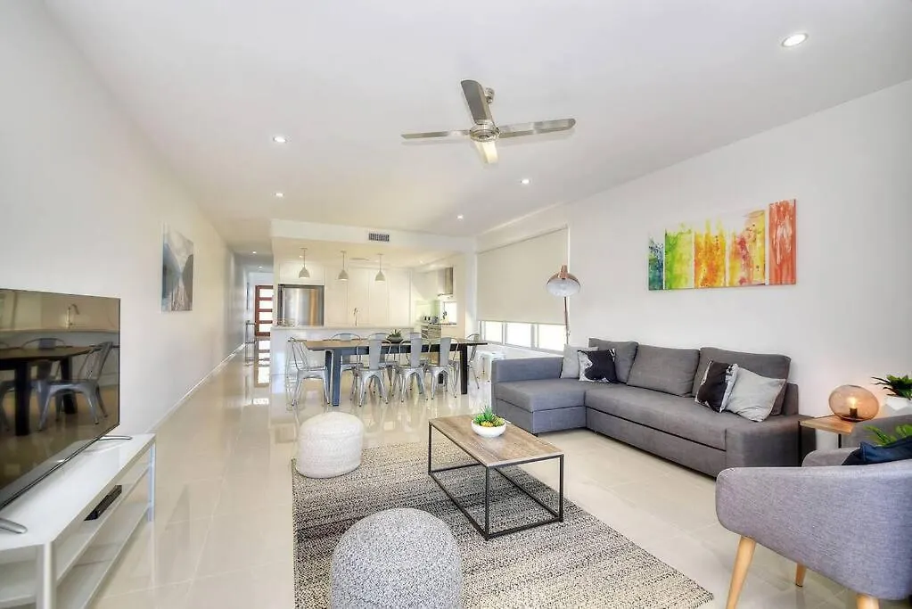 Bliss On Paradise Island Gold Coast