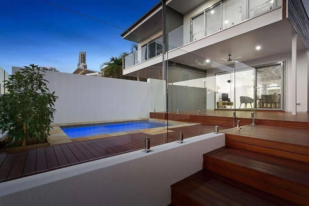 Bliss On Paradise Island Gold Coast Vila